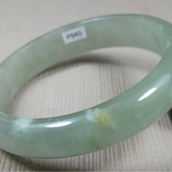 61.5MM Natural Ice Green Jadeite Jade Bracelet Bangle Jadeite Jade Bracelets - Picture 4 of 11